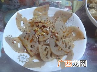 酸辣藕片的做法,酸辣小藕节怎么炒好吃？