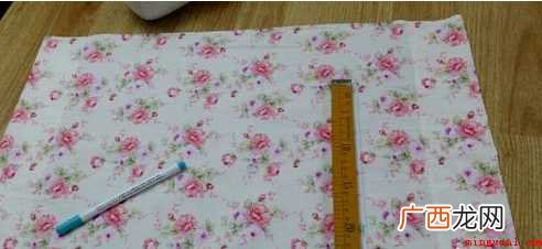 圆枕头枕芯尺寸为:长36cm,直径11cm 圆枕头的做法和尺寸