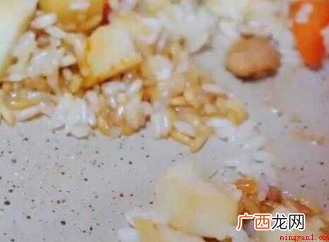芋头中性多糖的功效与作用 芋头饭怎么做好吃电饭煲