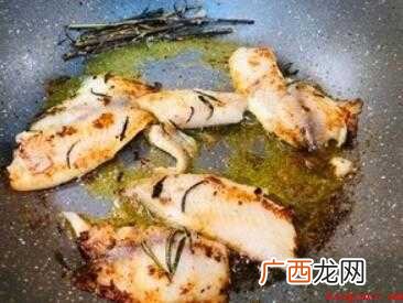 迷迭香煎香的做法步骤图 绸鱼的做法