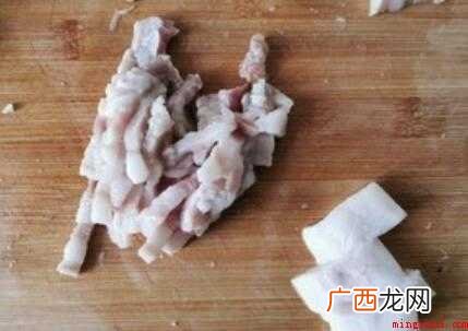 大叶芹的做法,简单又好吃 东北大叶芹怎么吃