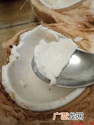 椰子吃椰肉的做法有哪些 椰子怎么吃椰肉