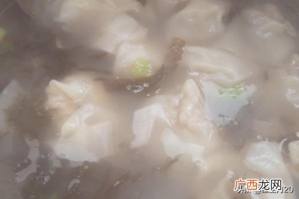 家常馄饨汤怎么调,馄饨汤配料做法？