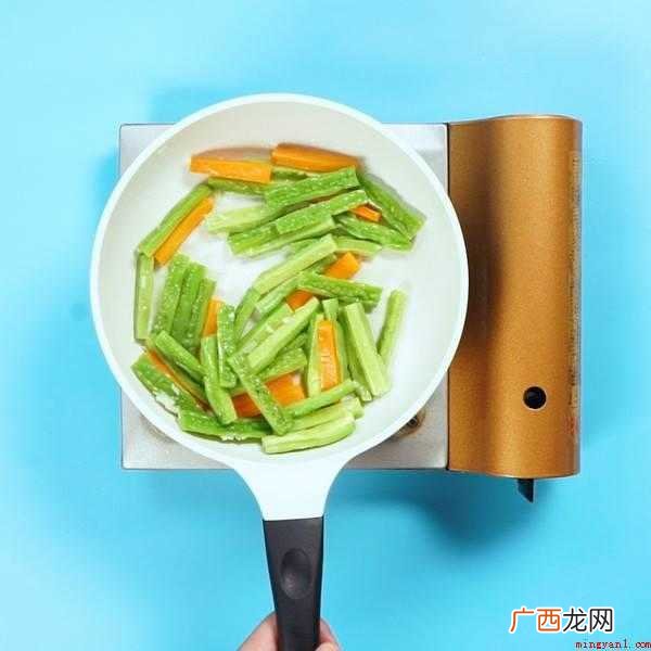 苦瓜的做法_健康频道 苦瓜怎么炒才好吃