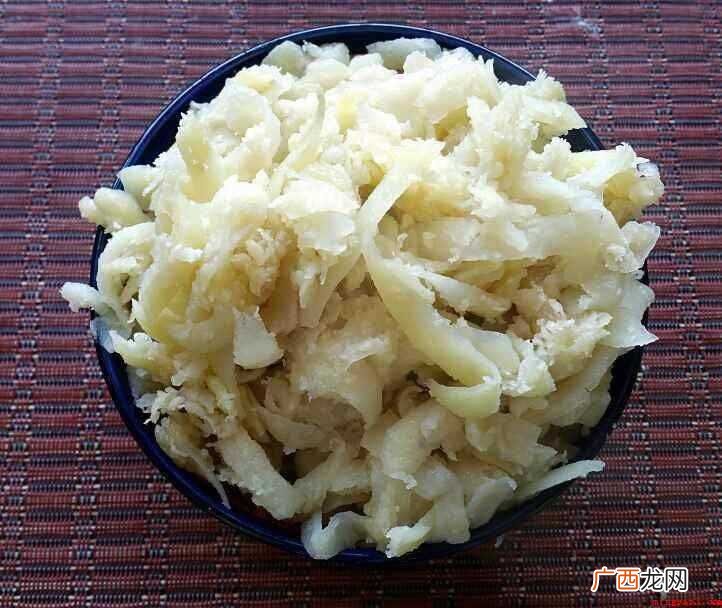 山西其他地方也有,名字不一样,叫炒不烂子,都是一样的吃食和做 炒擦擦怎么炒