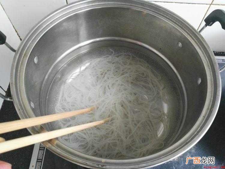 炒河粉的注意事项_菜谱 怎么做炒河粉