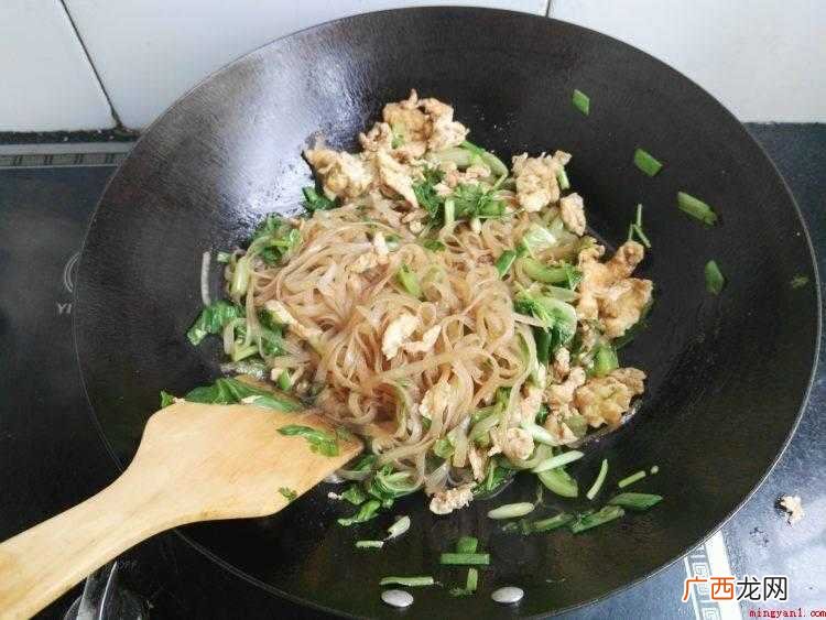 炒河粉的注意事项_菜谱 怎么做炒河粉