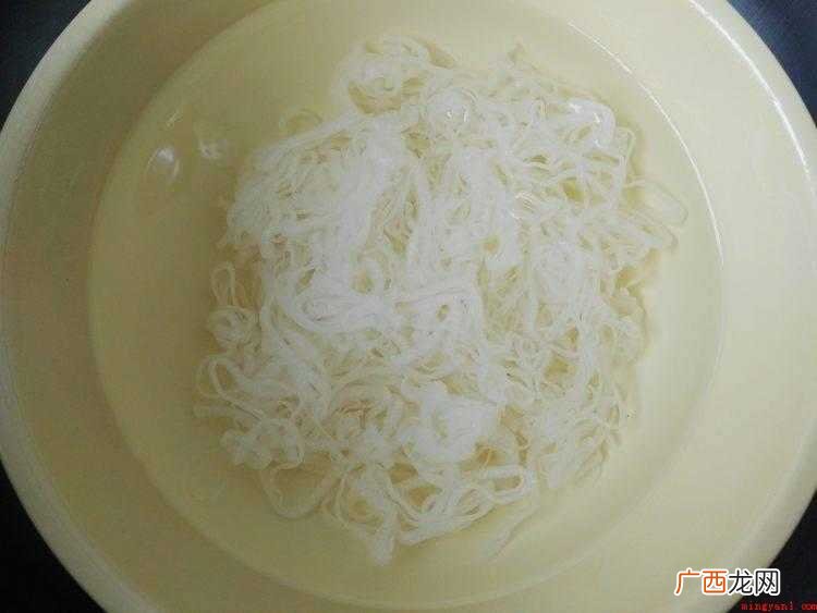炒河粉的注意事项_菜谱 怎么做炒河粉