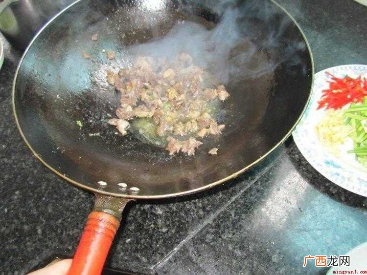 鸭胗的营养价值,鸭肫的做法 怎么炒鸭珍