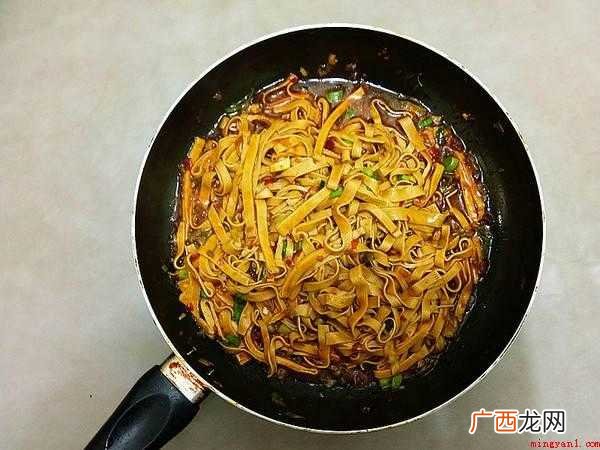 豆腐皮的做法_健康频道 炒豆腐皮怎么做
