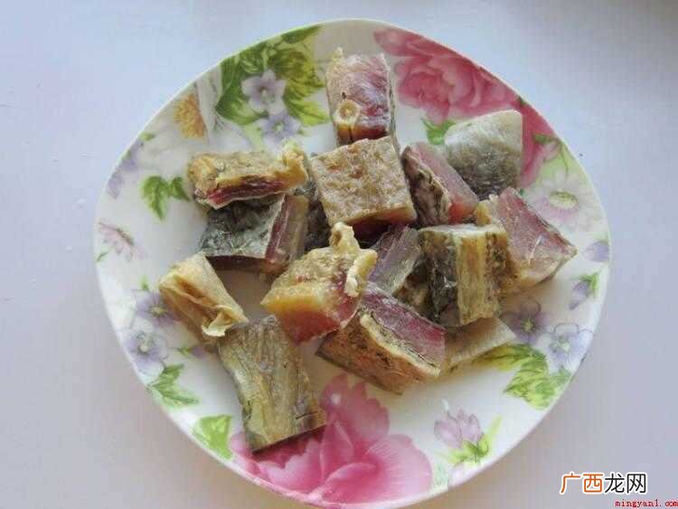 腊鱼肉质细嫩,味道鲜美,营养价值很高 腊鱼怎么炒