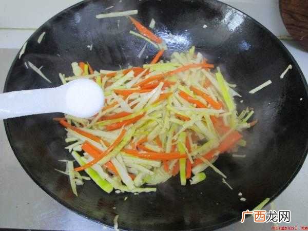 竹笋的做法_健康频道 新鲜笋怎么炒好吃
