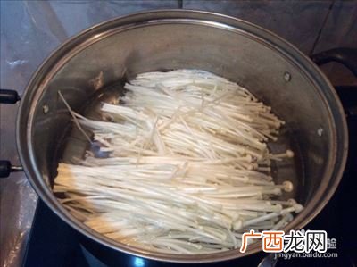 锡纸金针菇空气炸锅怎么做好吃,空气炸锅怎样做金丝菇？