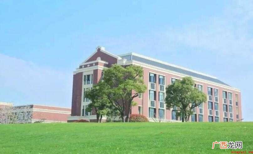 上海工艺美术学院面积有多大
