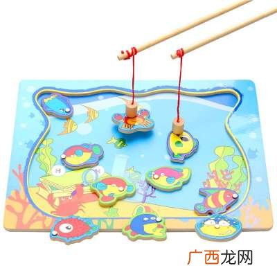 怎么制作钓鱼玩具,如何制作钓鱼瓶？