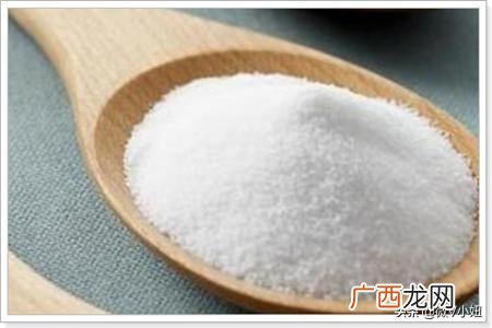 枕套发黄怎么洗小妙招,怎么洗发黄枕套？