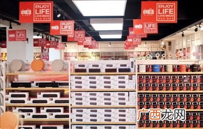 两元店货源从哪里进货,两元店到底在哪里拿货啊？