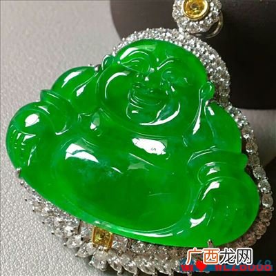 翡翠戴久了会变种吗,为什么玉戴久了会变成黄色呢?