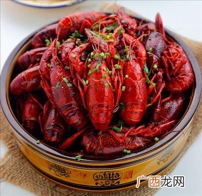 小龙虾里面要放什么配料,小龙虾配料表？