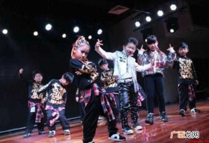 小孩练街舞有什么好处