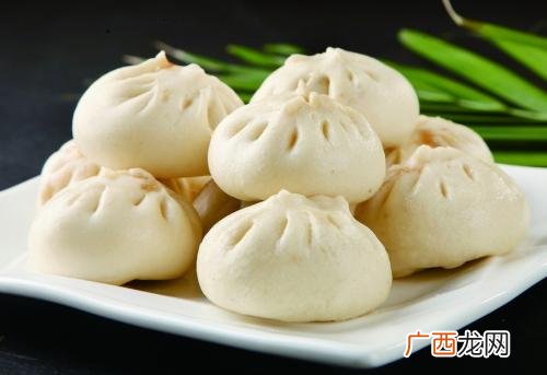 干菜包子馅怎么调好吃,干小白菜包子馅做法？