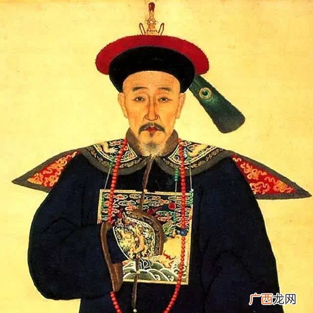 和珅相当于现在什么官,和珅最后官居何职？