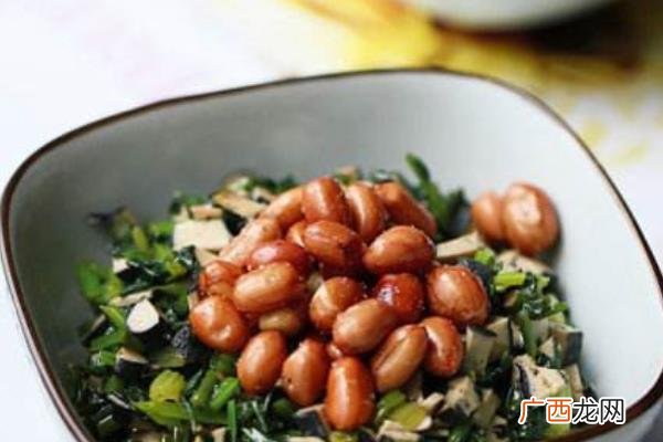 花生米怎么炒,花生米不干怎样炒才脆？