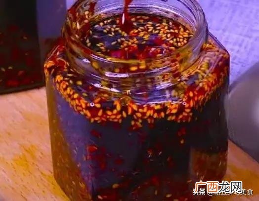 辣椒油怎么做,辣椒油的做法？