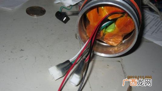 为什么钓鱼要用蓝光灯,蓝光灯对钓鱼有影响吗?