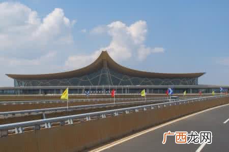昆明到腾冲多少公里,腾冲到昆明多少公里？
