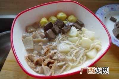 神木杂碎面做法,正宗手工羊杂碎面做法?