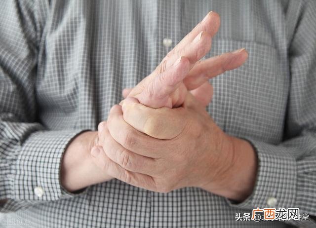 手脚发麻是怎么回事,经常手脚麻木是什么回事？