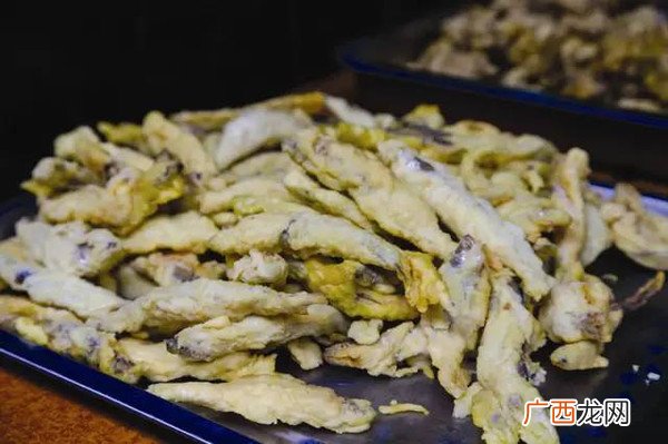 怎样把晒干的小鱼炸得酥脆可口,麻辣鱼炸干的做法？