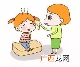 怎么判断宝宝冷热,八个月宝宝怎么知道冷不冷？
