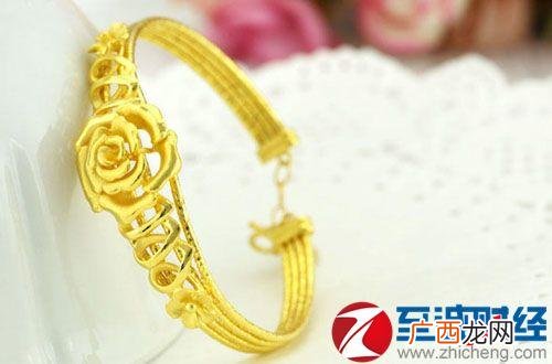 老凤祥回收黄金吗,我昨天打老凤祥客服，说不回收黄金，为什么？