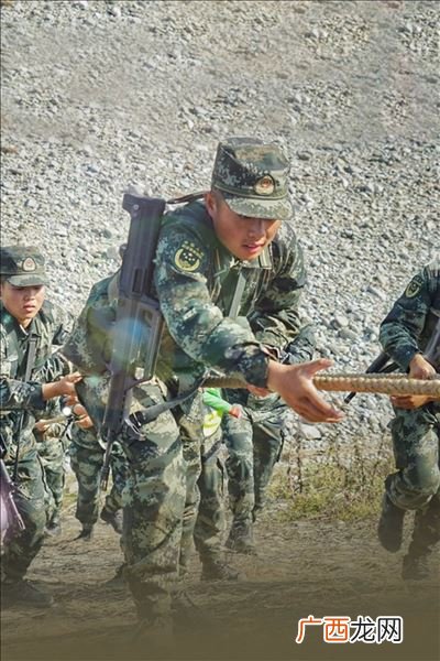 徒步行军什么意思,摩步旅是什么意思？