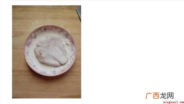 外层金黄酥脆,内层汁多肉嫩,香气萦绕十里,一口咬下,唇齿留香
