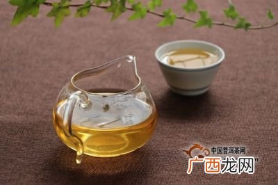 茶水可以浇花吗,剩茶叶水可以浇树吗？