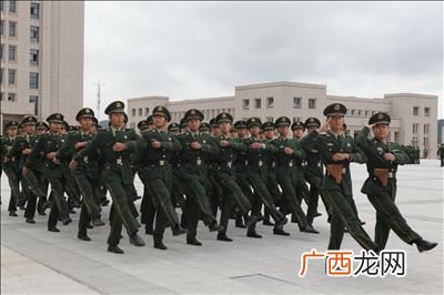 少尉是什么级别,校和尉的区别?