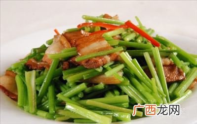 芹菜根的功效与作用,芹菜根什么味道？