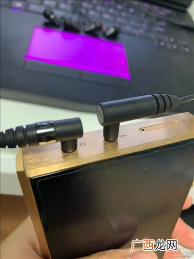 ie800s和ie800的区别,向大神求教，森海IE800S与舒尔SE846，哪个音质好？
