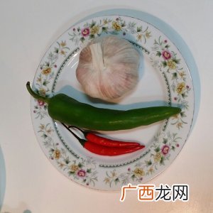 海鲜汁怎么调,50斤海鲜汁配方大全？