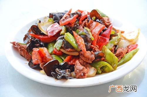 肉炒什么好吃,炒肉片配什么菜好吃?
