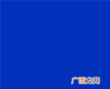 颜料绿色加蓝色是什么颜色,绿色的头发直接染黑蓝色，染出来是什么颜色啊？