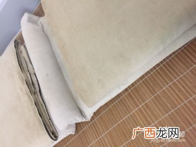 怎么叠豆腐块被子,10秒可以把被子叠成豆腐块？
