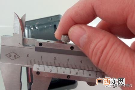 游标卡尺怎么用,游标卡尺的使用技巧？