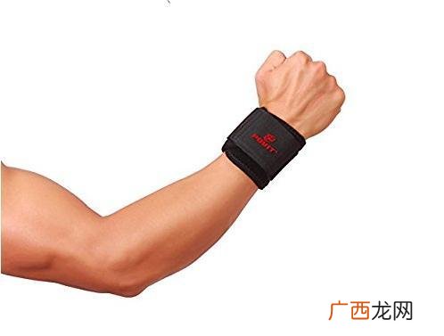 护腕有什么用,扳手腕戴护腕可以吗？