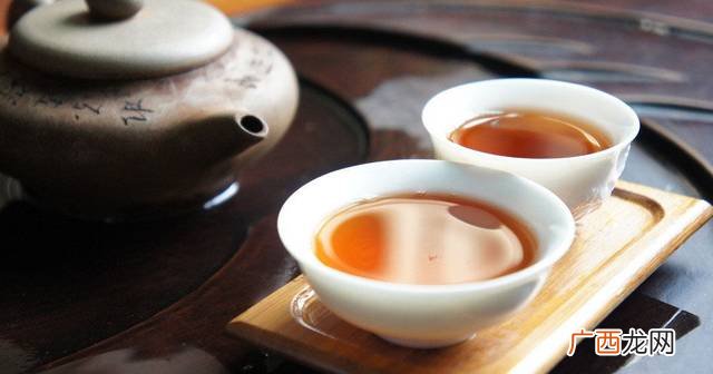 什么叫茶叶碎末,普洱茶饼全是碎末怎么回事？
