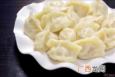 鲅鱼馅饺子怎么调馅,鲅鱼肉馅饺子怎么做？