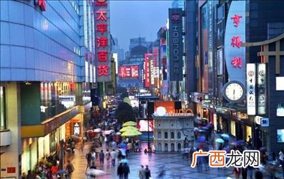成都有多少人,成都理工大学有多少人？